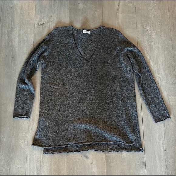 Aritzia Babaton sweater - Picture 2 of 5